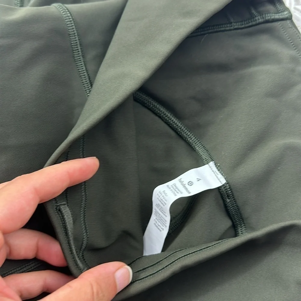 Lululemon Train Times 7/8 Pant *25